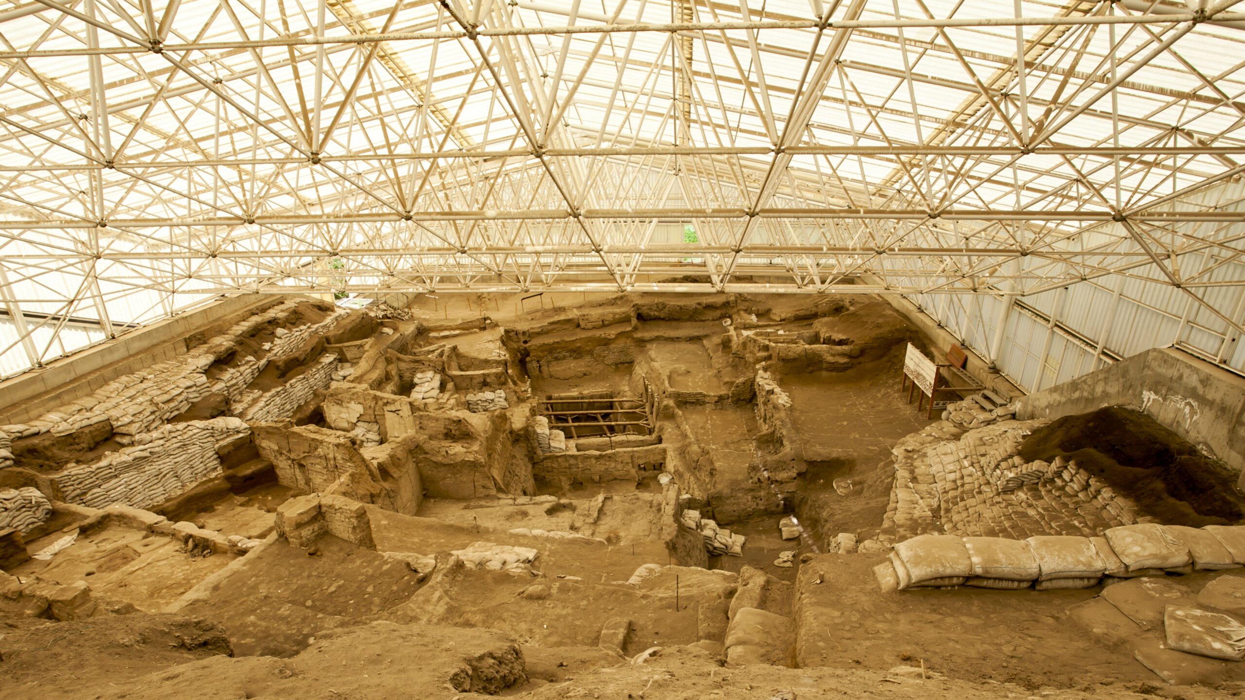 Çatalhöyük:un viaggio nel passato